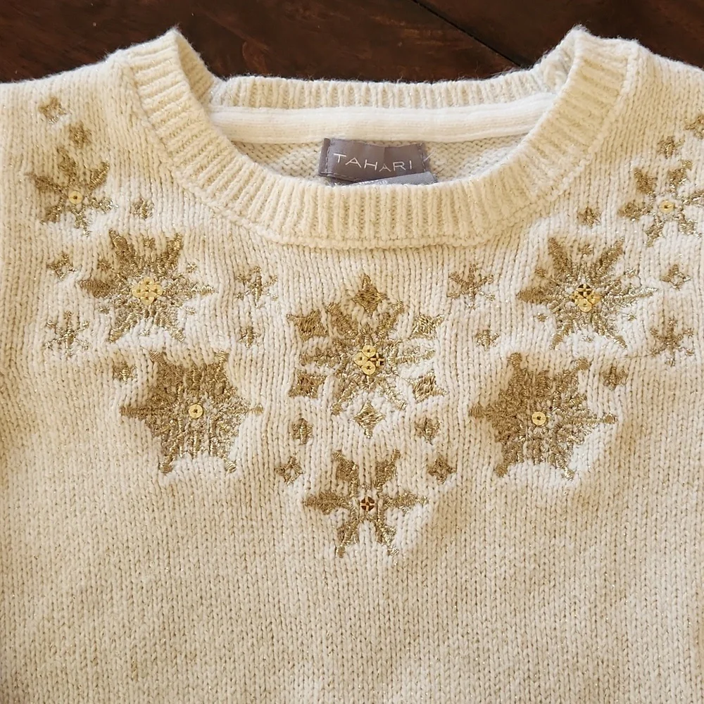 Tahari girls cream sweater with gold snowflakes and gold flecks size 3T - Picture 2 of 6